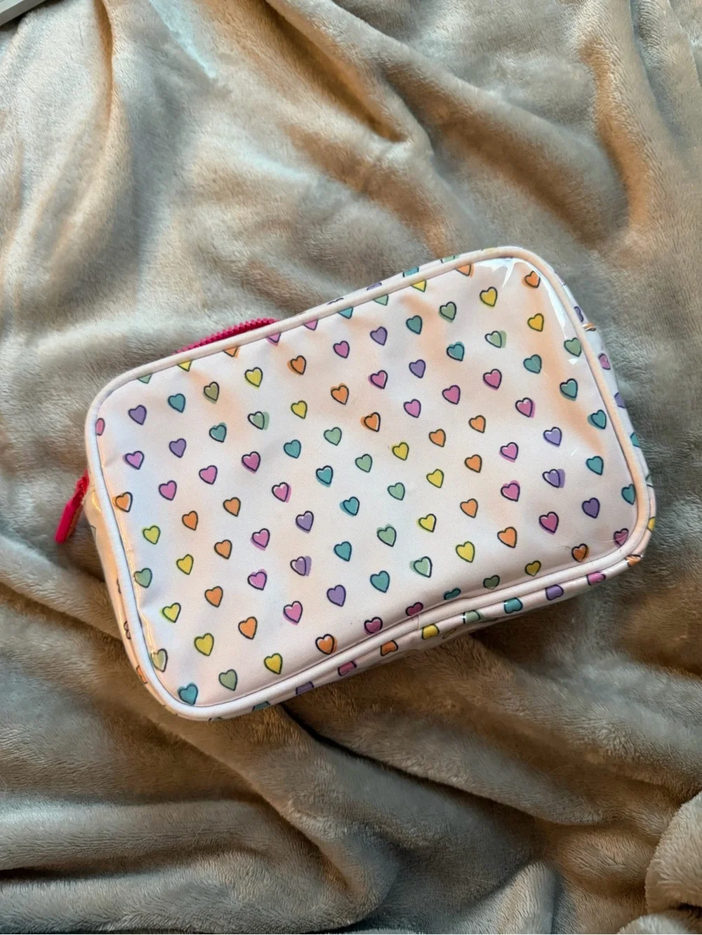 Roller Rabbit White Heart Print Pouch with Rainbow Hearts